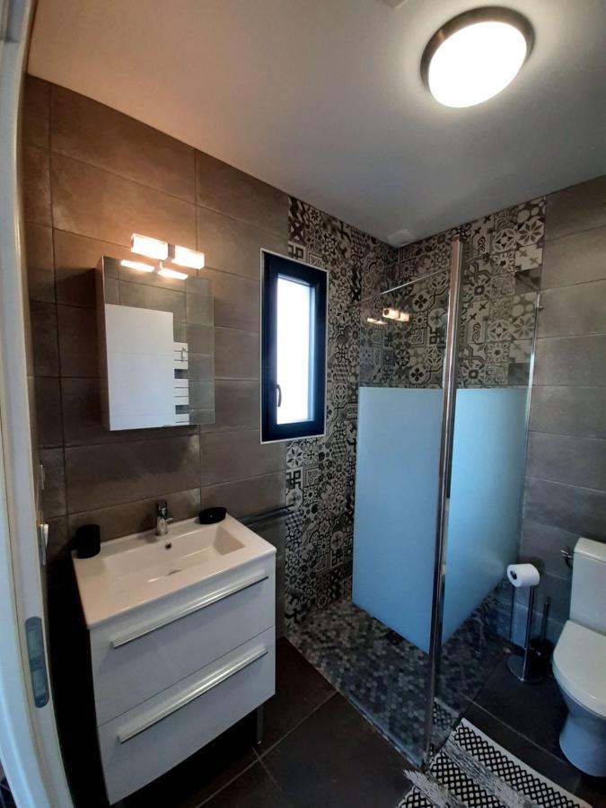 Un Sejour Romantique En Couple Avec Jacuzzi Prive Chromotherapie Jardin Maison Privee Ychoux Kültér fotó